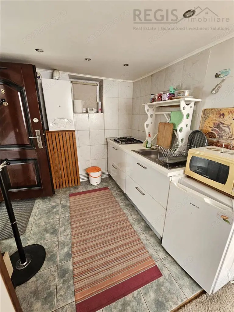Garsoniera de vanzare Centrul Istoric -  N Balcescu