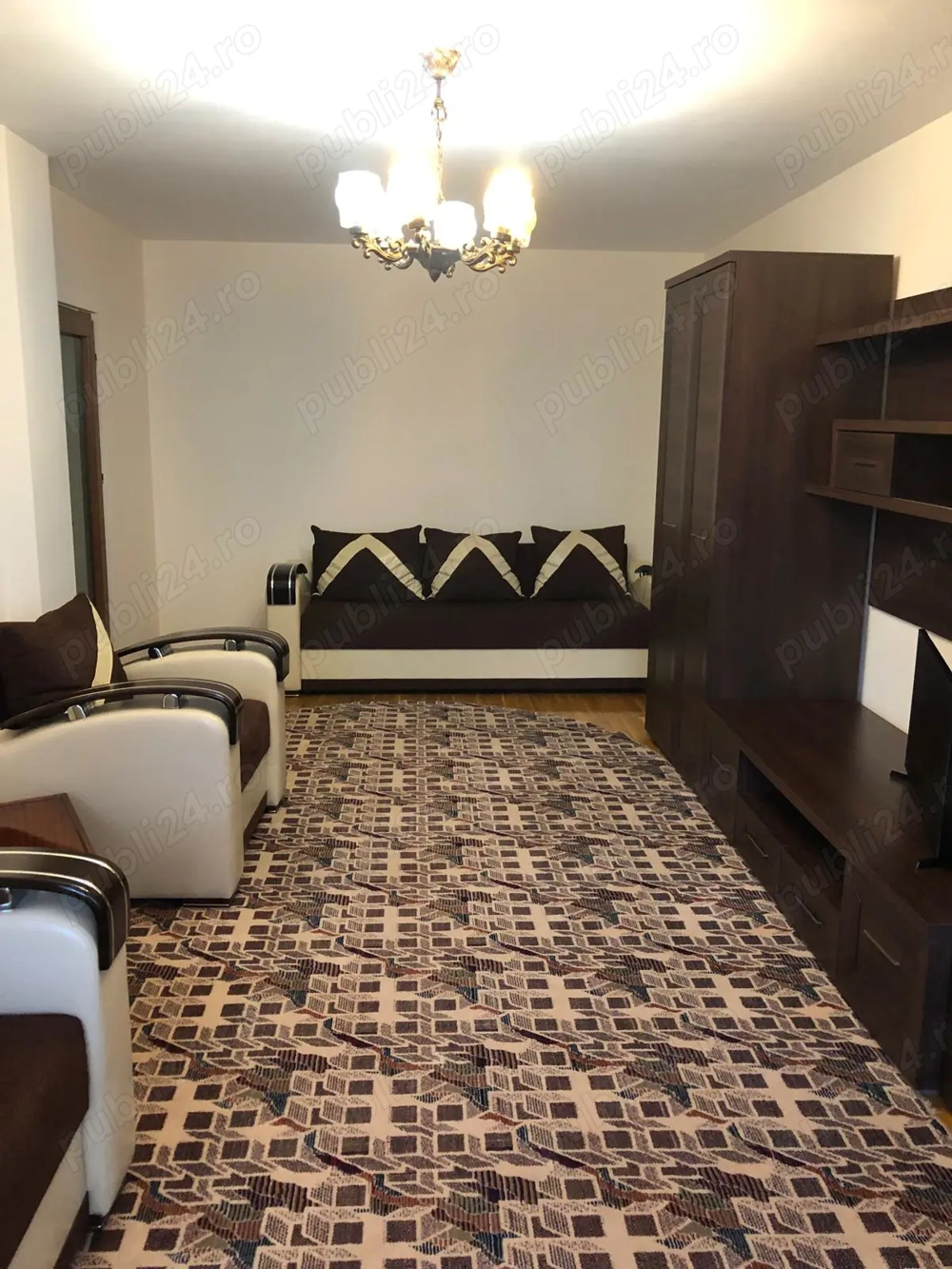 Inchiriez apartament 2 camere Inchiriez apartament 2 camere