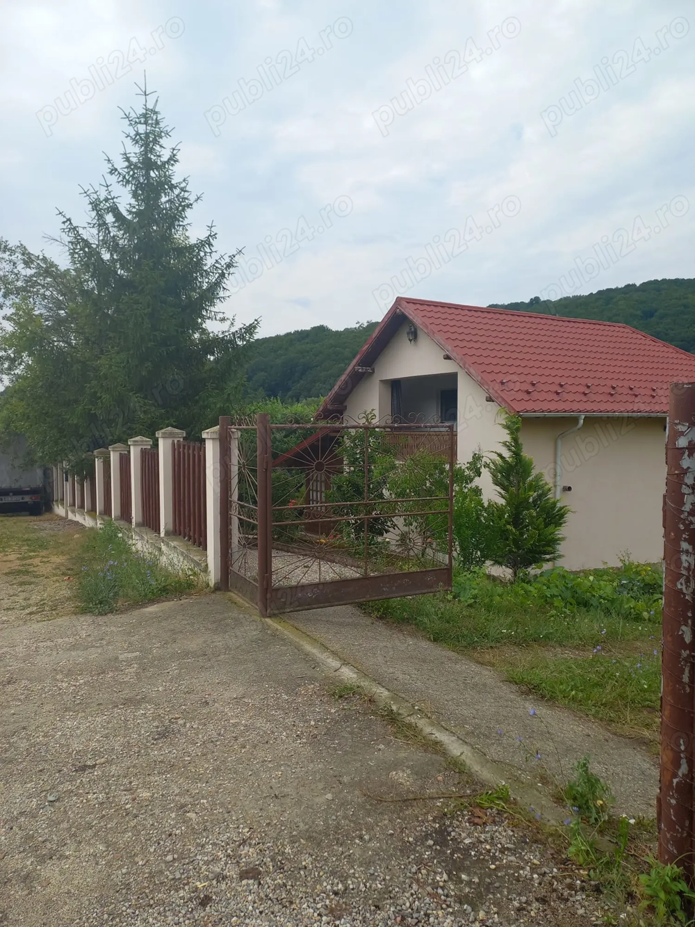 Casa vila de vanzare, Toplița, Arges 