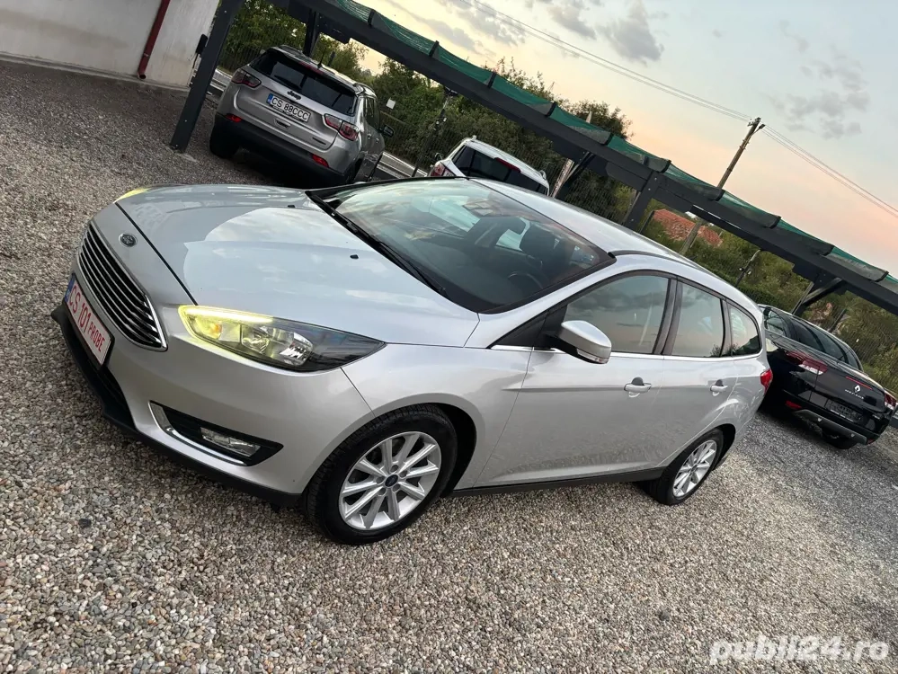 Ford Focus - 2017 - 1.5 TDCI 120cp - Navigatie - ACC