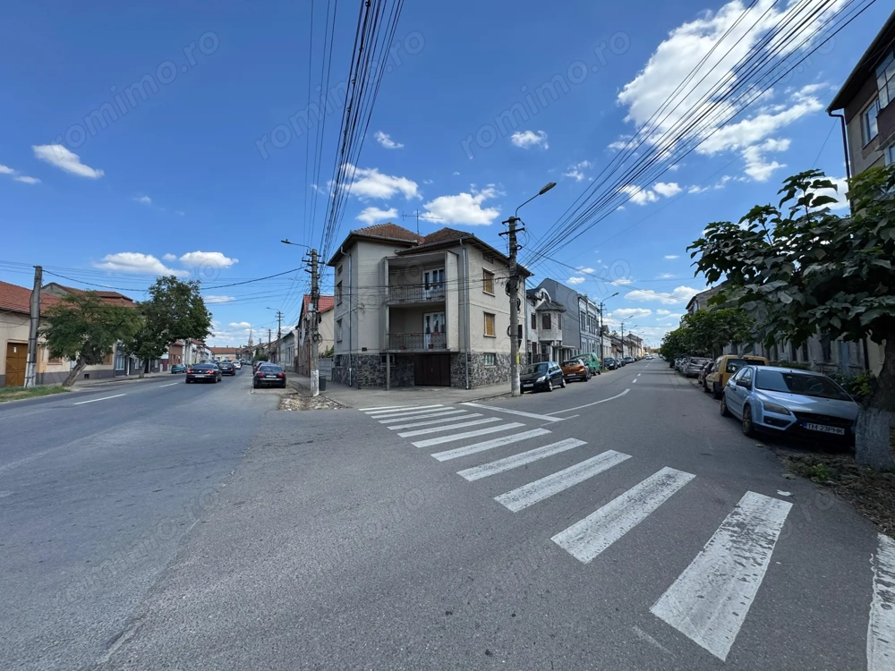 Casă de vânzare în Lugoj – Strada Grozăvescu Casă de vânzare în Lugoj – Strada Grozăvescu