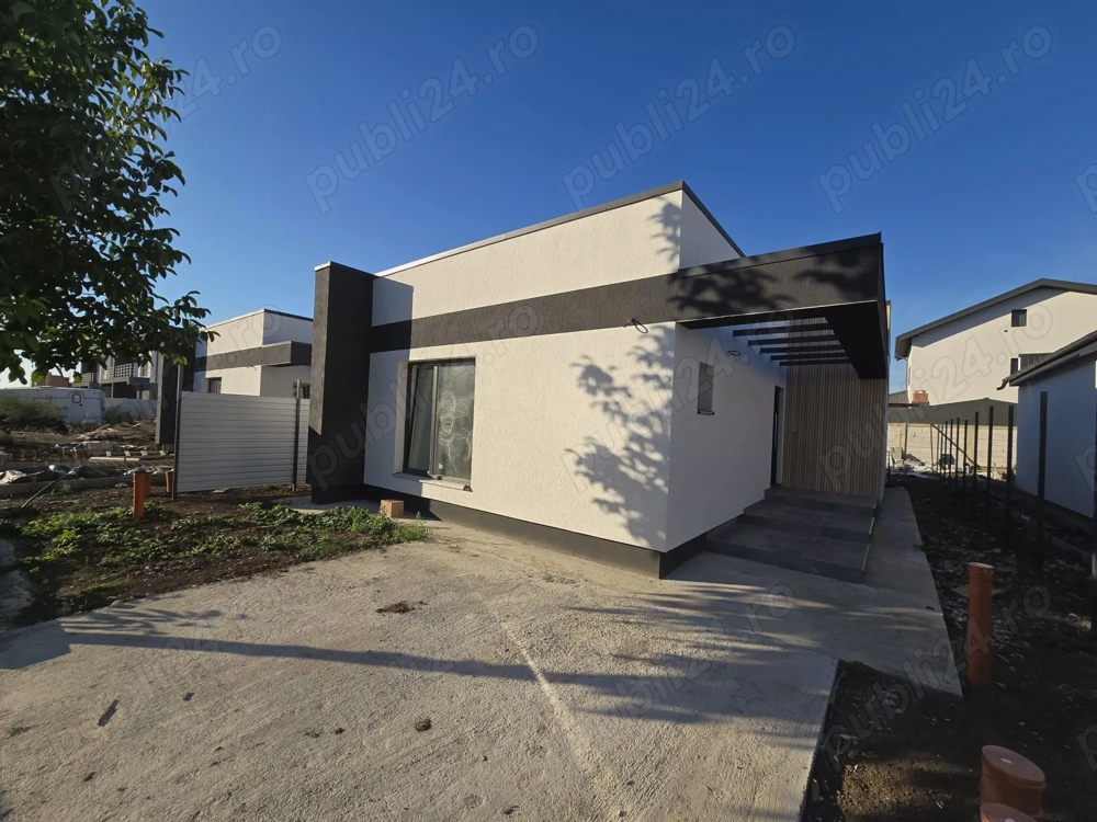 Casa parter - 3 camere - 2 bai- beci- pod -350mp teren-incalzire pardoseala