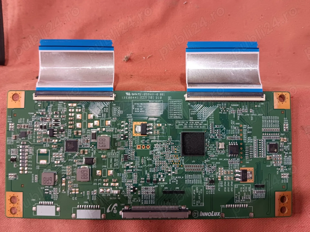 tcon innolux 12e88441 de pe monitor Samsung u28e590d