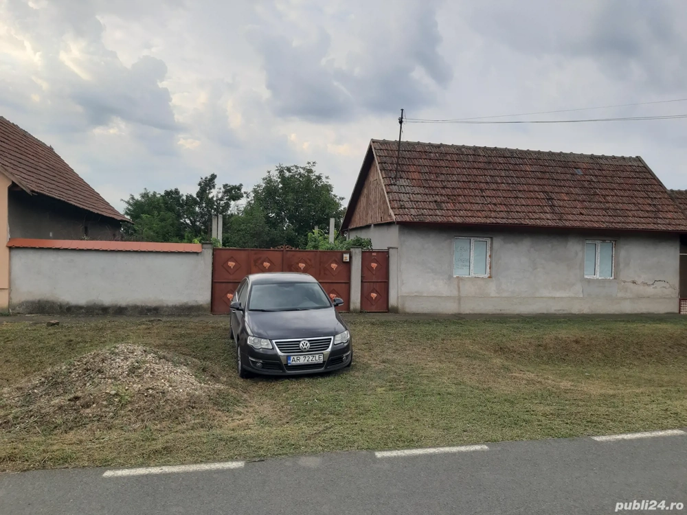 vănd casă Iratoșu vănd casă Iratoșu