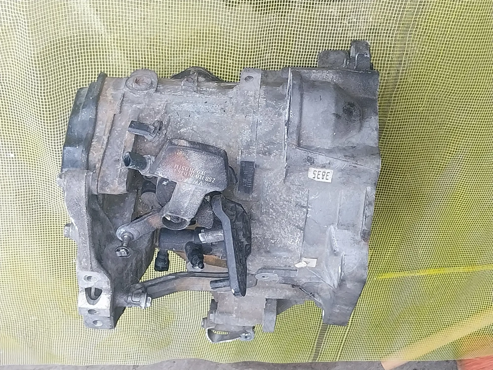 Cutie viteze Seat Leon Seat Leon start/stop cod referinta LUB compatibila cu toate marcile WAG