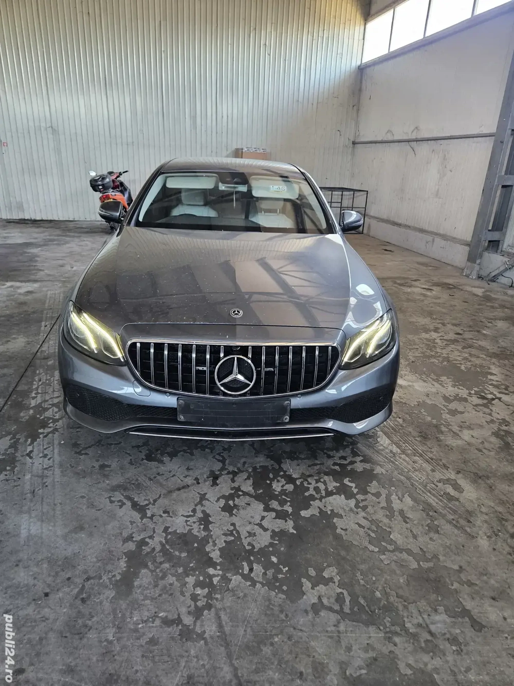 Bara fata faruri portiera, bara spate, trager Mercedes w213 E350