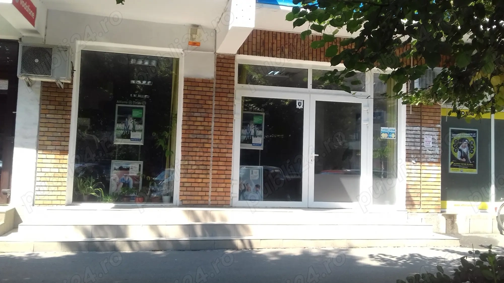 De inchiriat spatiu comercial