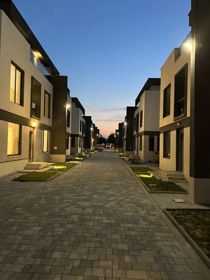 Vila de inchiriat in Mamaia Sat 