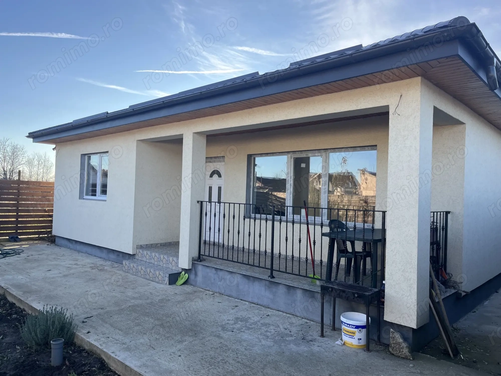 Glina stadion casa parter 4 camere