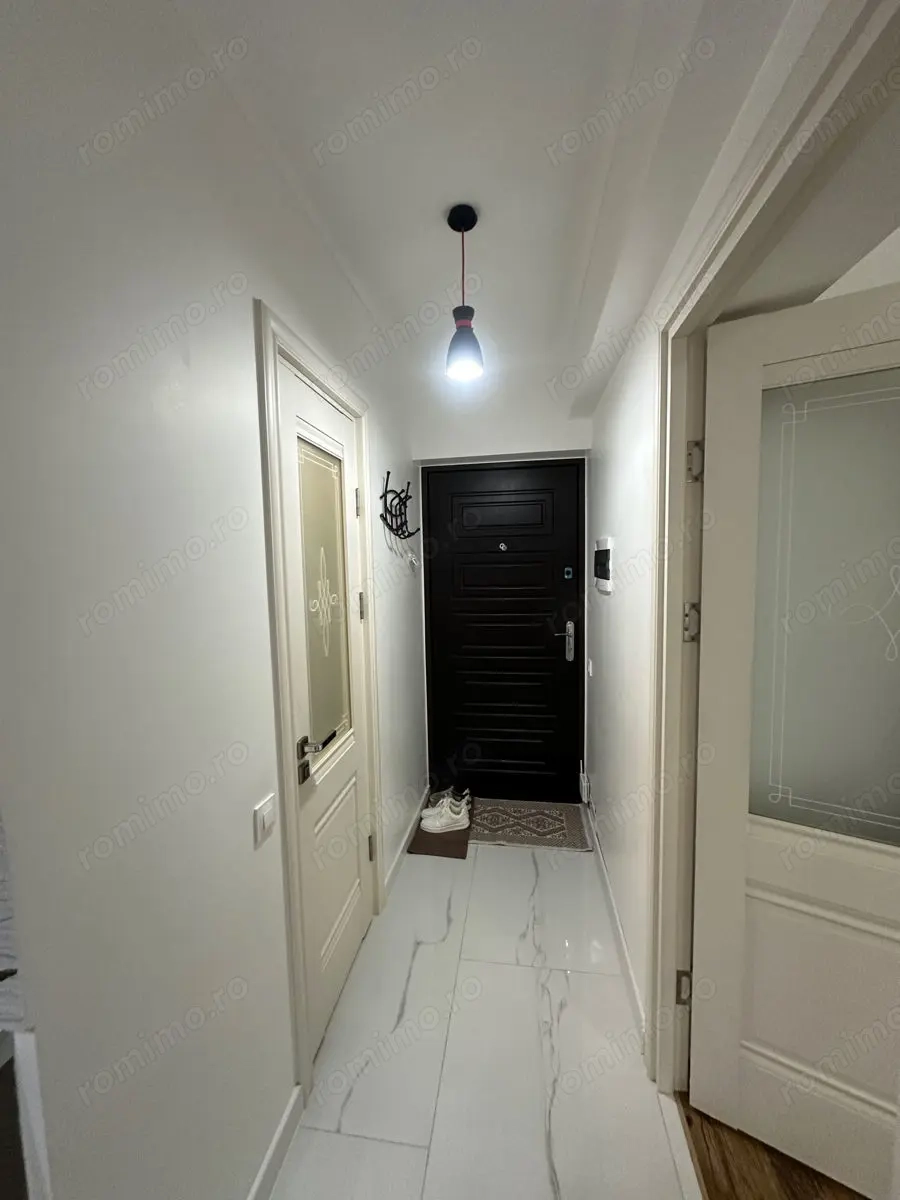 Garsoniera de vanzare zona Drumul Taberei