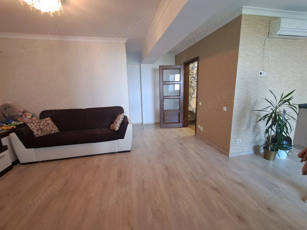 Apartament 2 camere de vanzare zona Berceni
