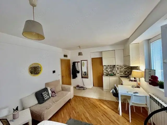 Vanzare garsoniera zona Militari