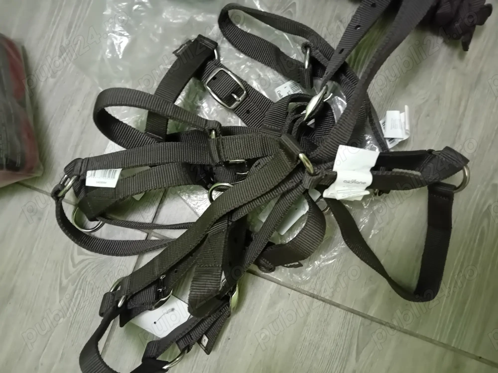 Vând capastru, lonja, frâu+dârlogi cai, curea elastica pt cai, benzi protectie cai -noi cu eticheta 