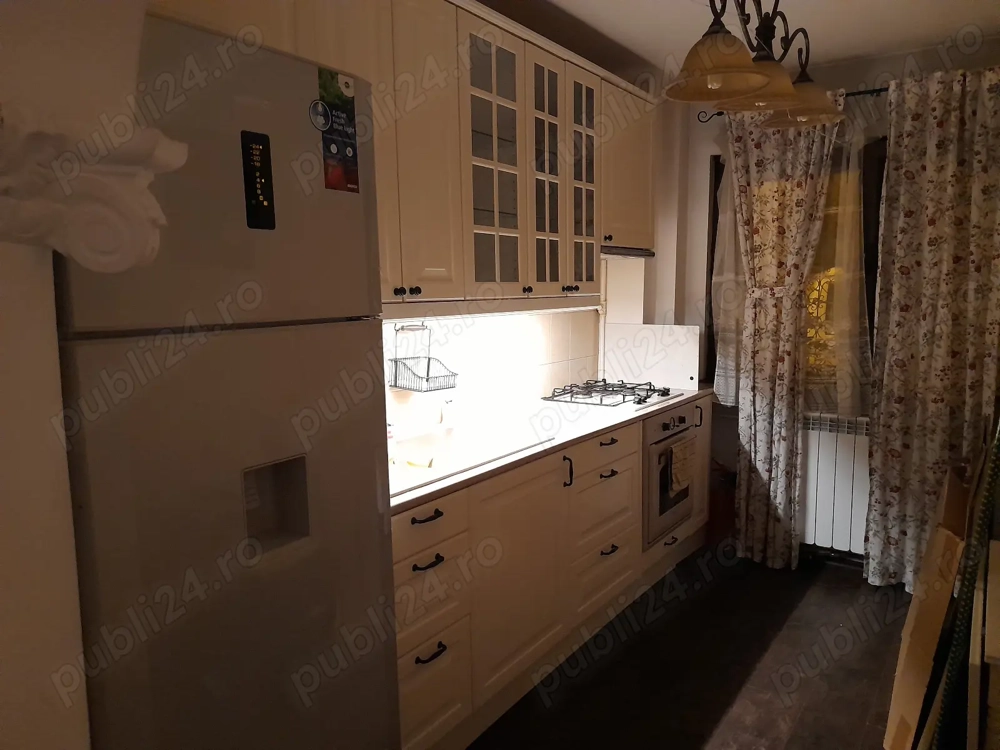 Apartament 2 camere decomandat cu parcare - București Teiuș (proprietar)