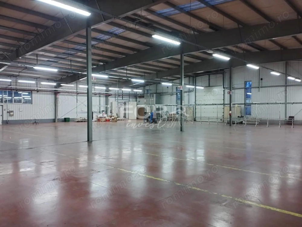 Hala de inchiriat cu suprafata de 1600 mp in Oradea