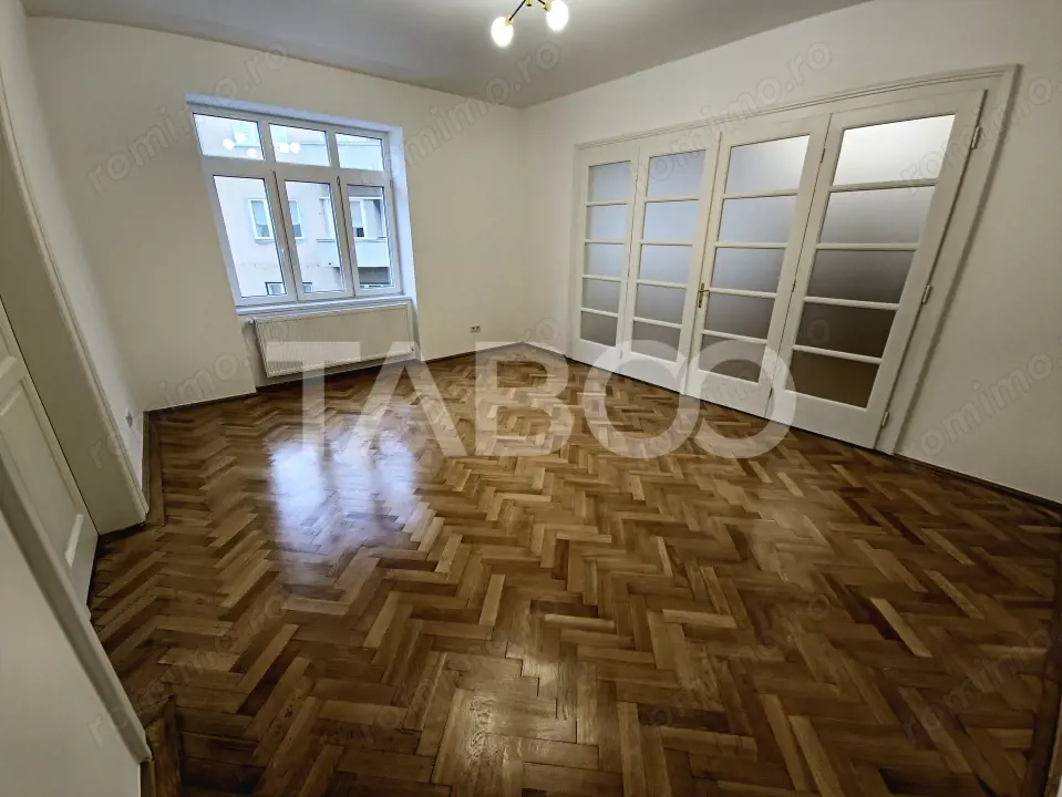 Spatiu comercial de inchiriat cu 4 camere Nicolae Balcescu Sibiu