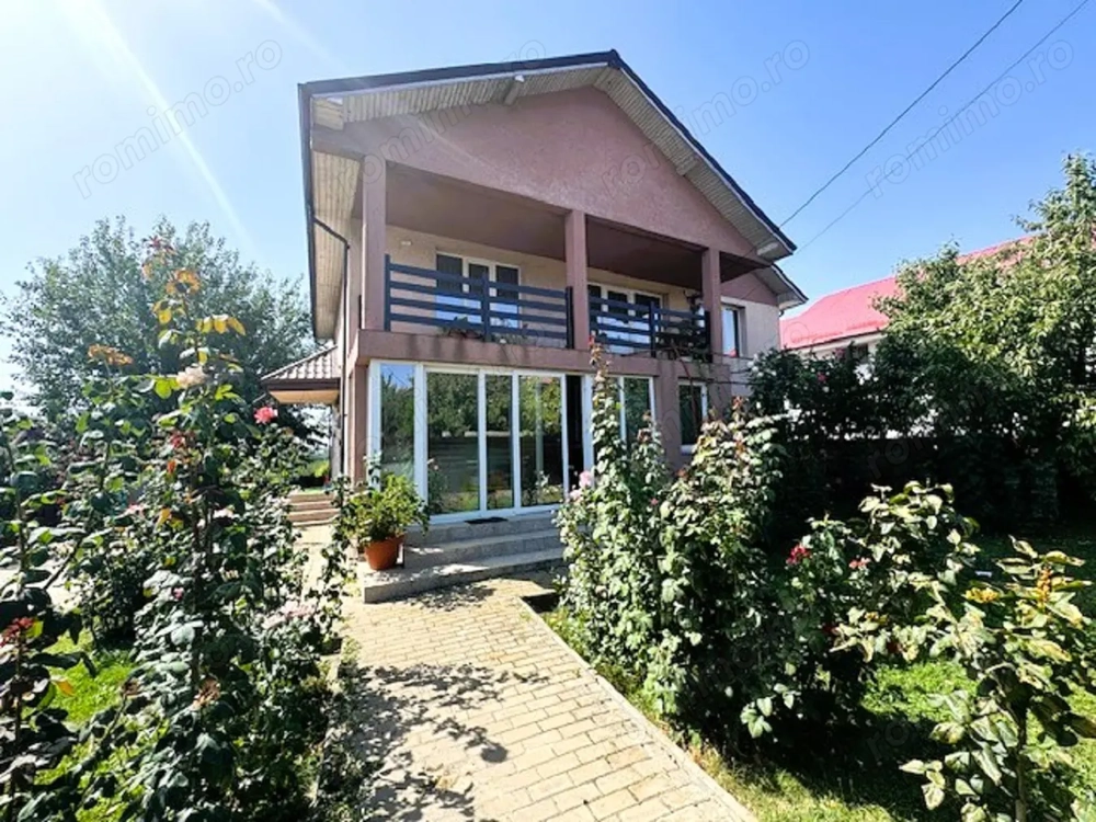 Se inchiriaza CASA S+P+1E str. Arcului