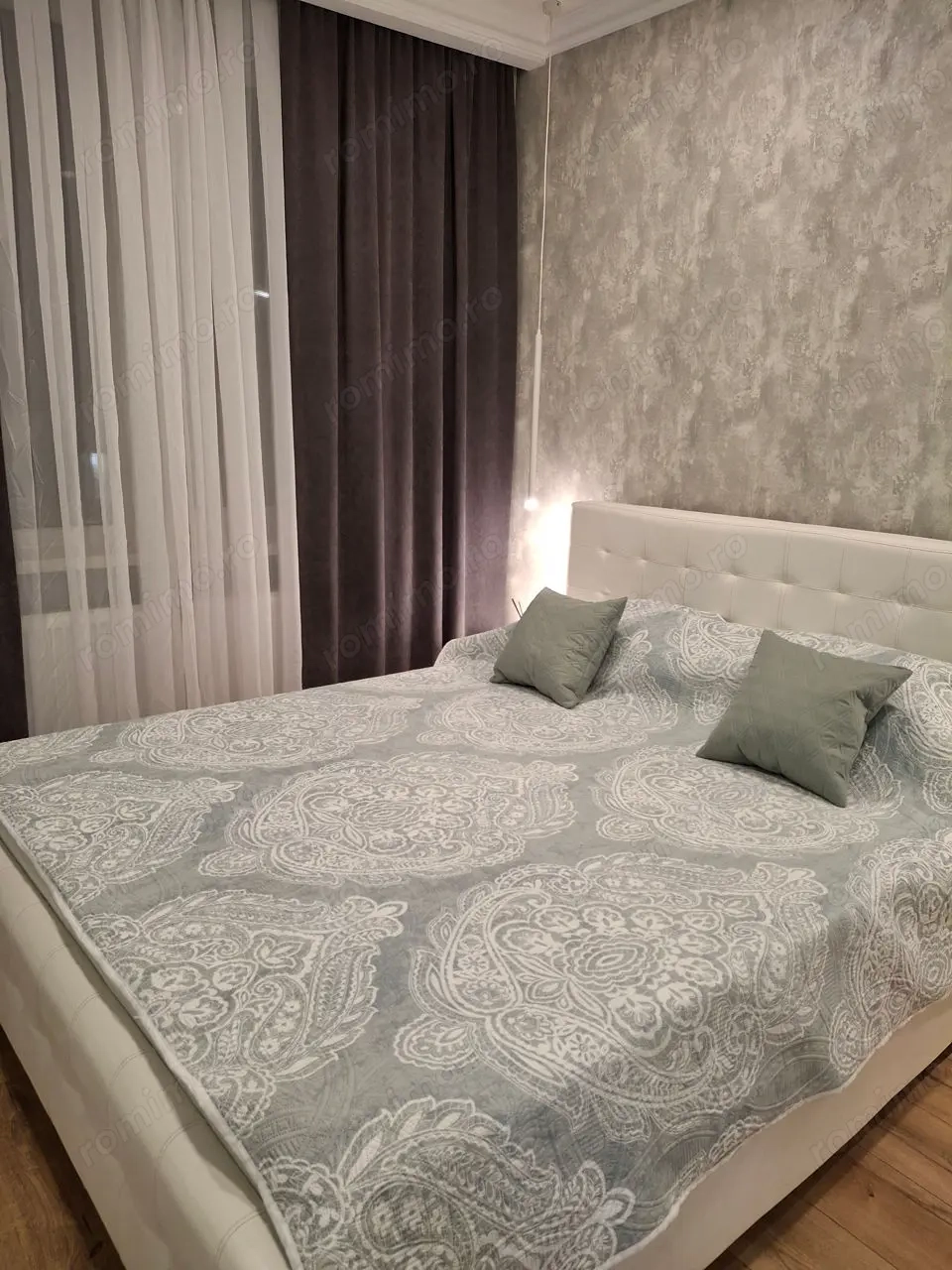 Garsoniera de vanzare in Gorjului