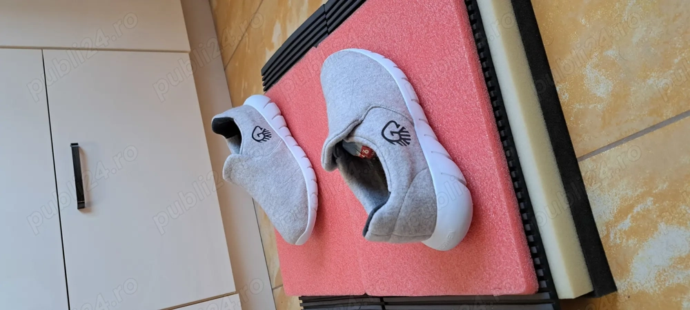 Adidasi unisex marca Giesswein 40.5-41