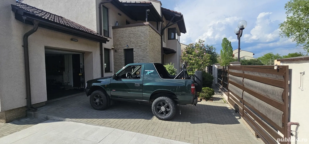 Opel Frontera Sport 2.0