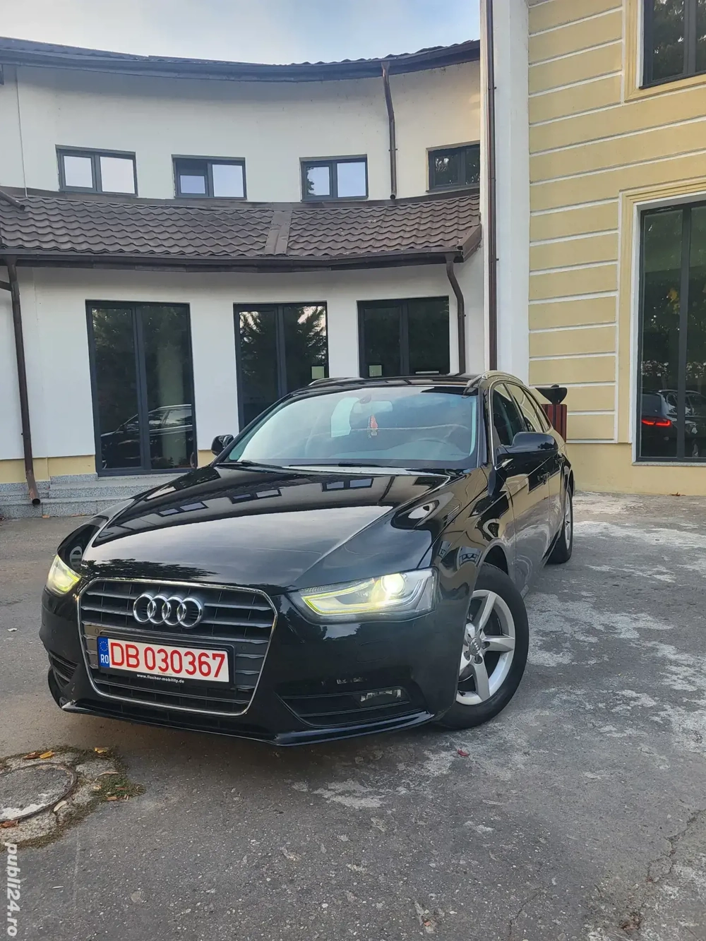 Audi a4 b8 motor 2.0 diesel 177cp automat  Audi a4 b8 motor 2.0 diesel 177cp automat