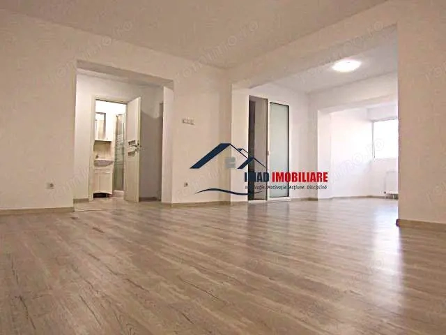 Micro 3, totul nou! Inchiriere apartament 125 mp - spatiu pt birouri. Micro 3, totul nou! Inchiriere apartament 125 mp - spatiu pt birouri.