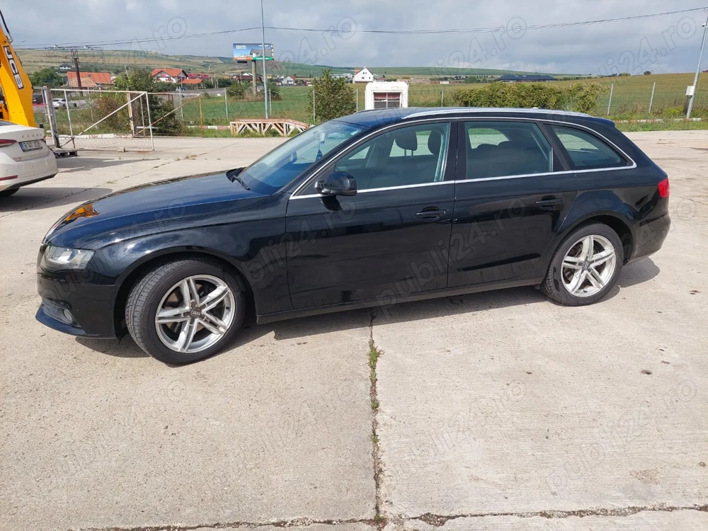 Audi A4 B8 2.0TDI  an 2010 Automat