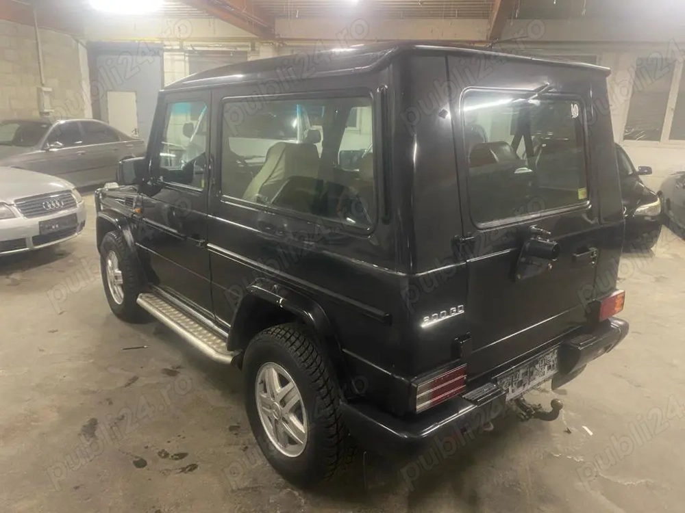 Vind Mercedez Puch de epocä anul 1991.Motor 3 L. Vind Mercedez Puch de epocä anul 1991.Motor 3 L.