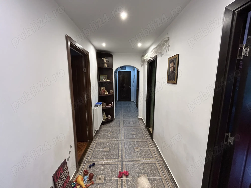 Vand apart.4 cam.dec.Micalaca-Miorita,renovat modern,cu termoteca,la cheie