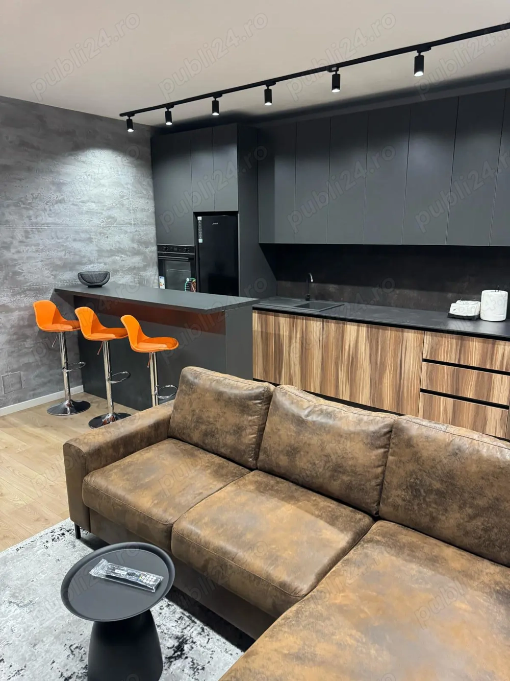 Inchiriere studio dublu