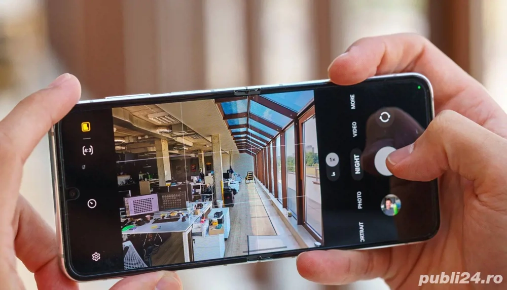 Samsung Galaxy Z Flip 5 