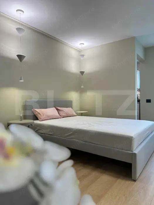 Garsonieră modernă, 30 mp, cu priveliste, la etajul 9, zona Astra