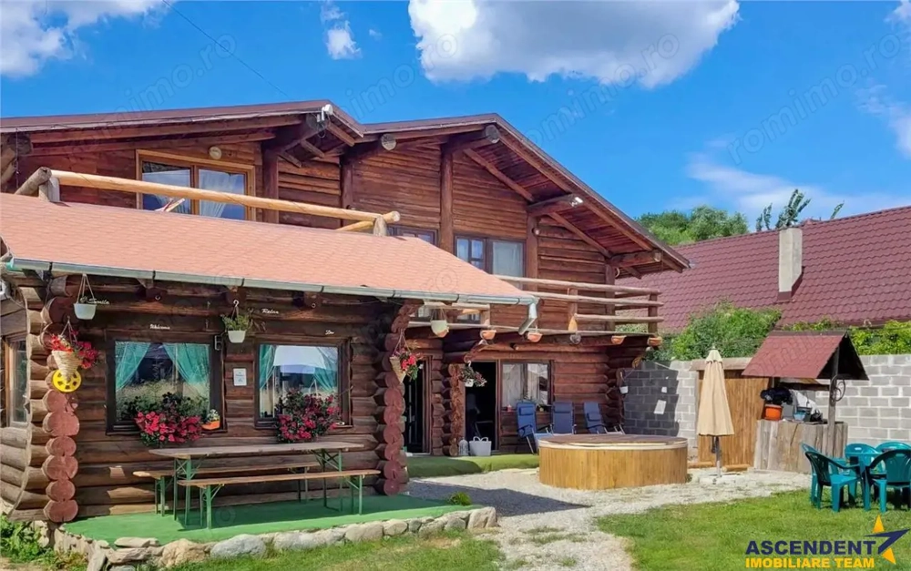 FILM! Resedinte montane,mobilate,echipate, jacuzzi,piscina,pretios areal,Sambata de Sus