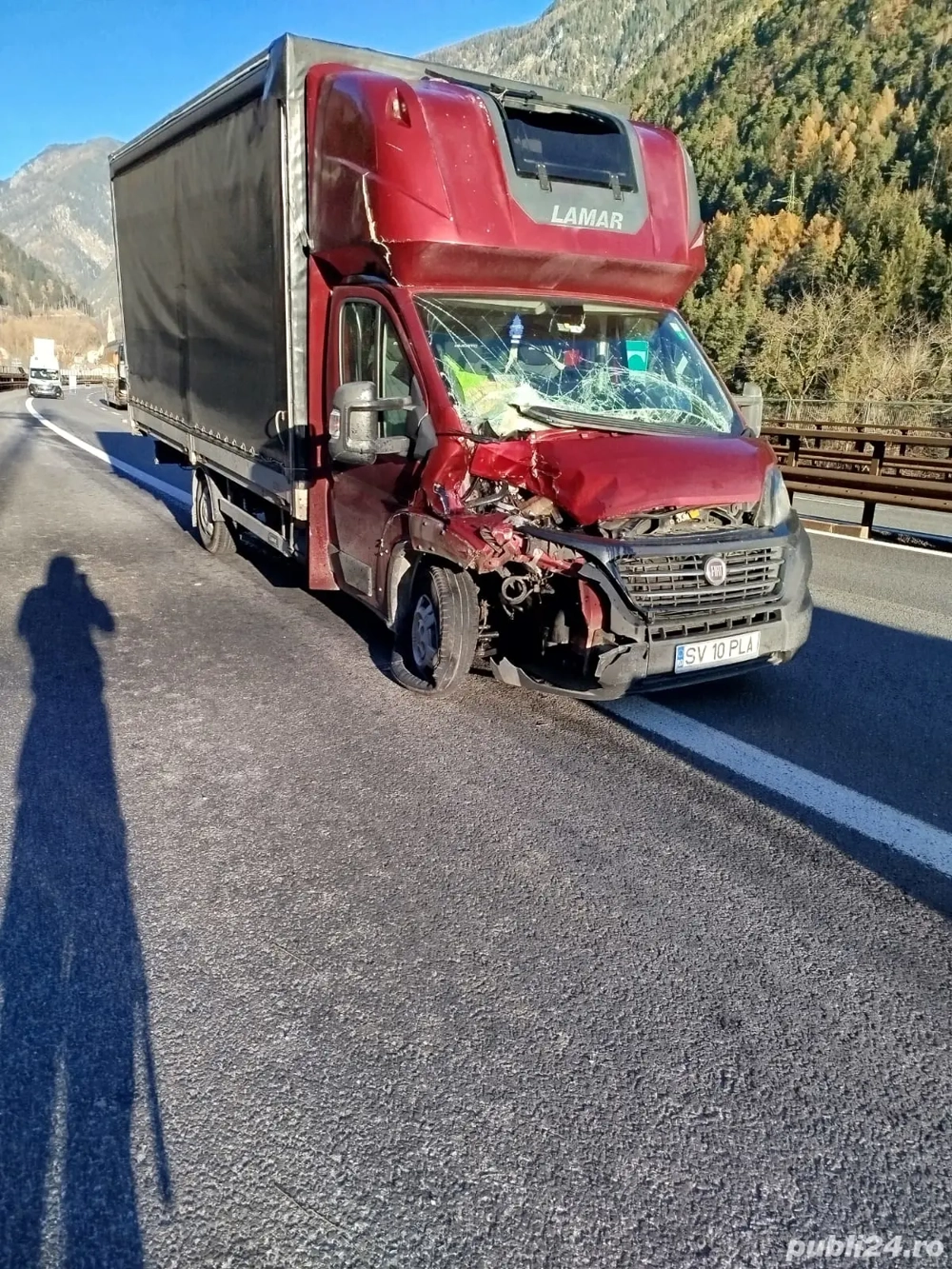 Vand Fiat Ducato accidentat 2.3-180 cp euro 6 an 2018