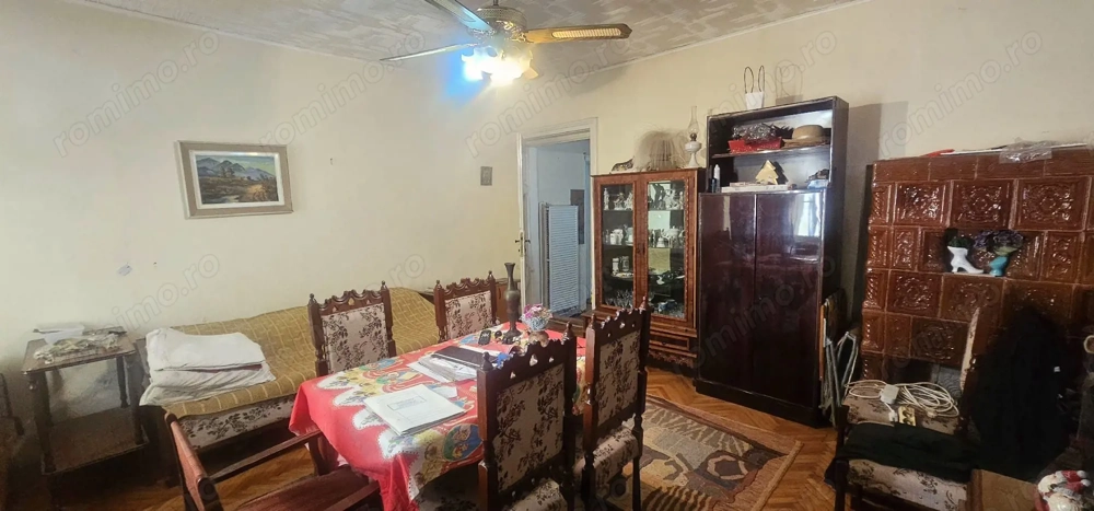 Casa ultracentrala – zona Universitatii „Dunarea de Jos”