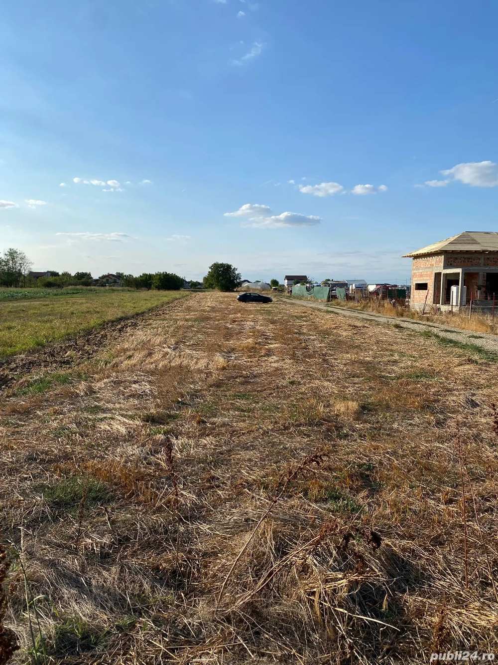 teren de vanzare