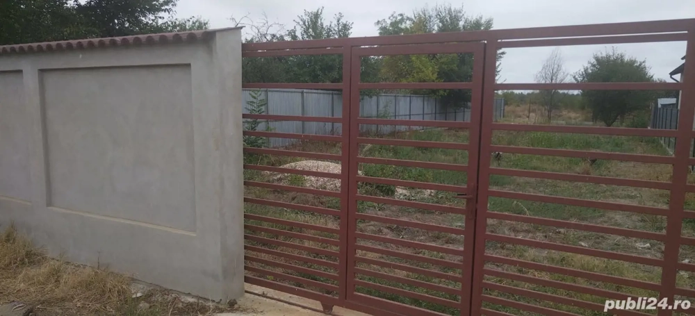 Teren suprafață 1200mp  Comuna Petresti satul Ionesti Dâmbovita