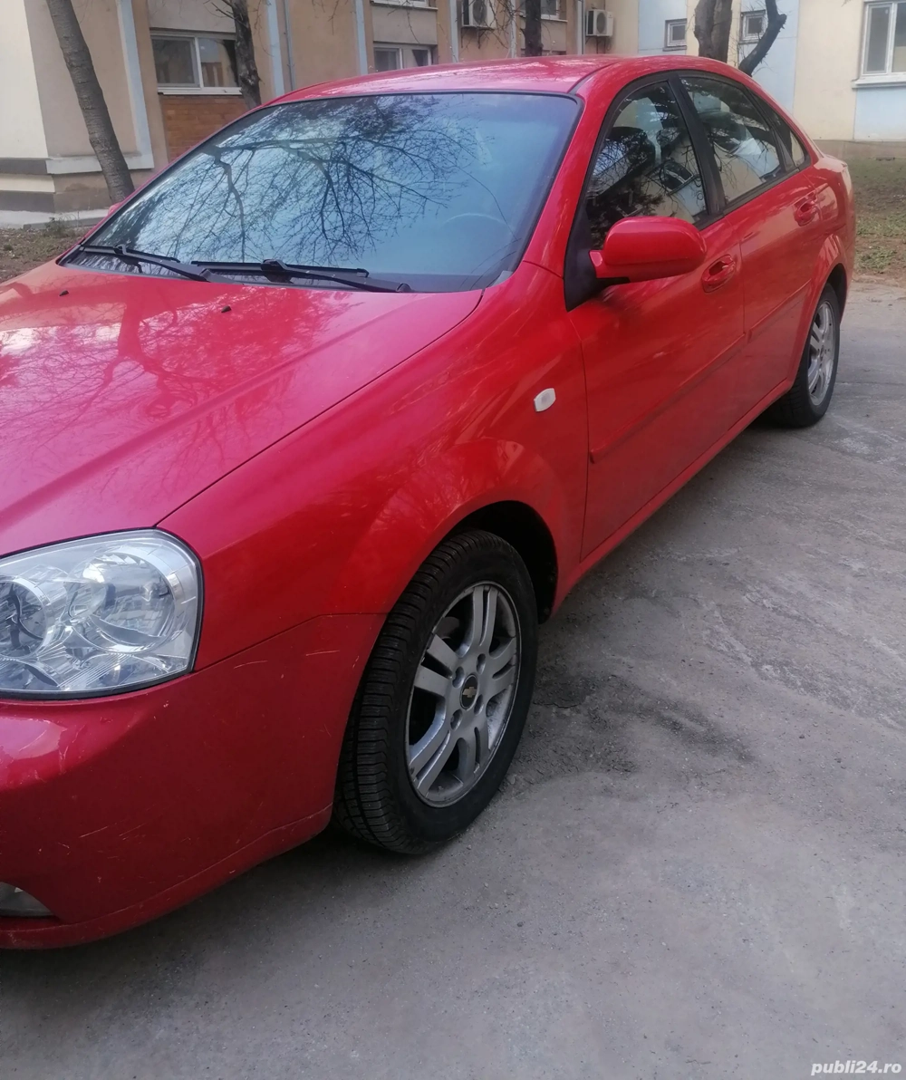 Vând chevrolet Lacetti unic proprietar Full, volan piele costiere fata spate, genți aliaj 16200 km, 