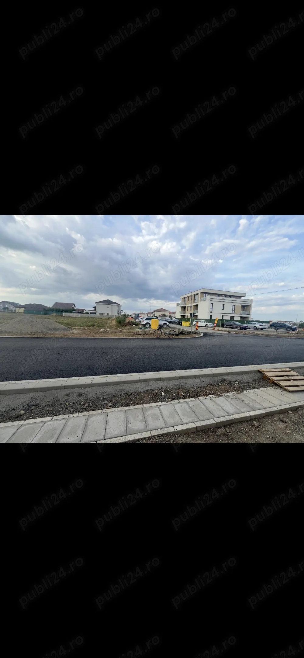 Proprietar VAND,INCHIRIEZ 3 terenuri alăturate  două  cu SAD și unu pe colț B. Pascal cu T. Edison  