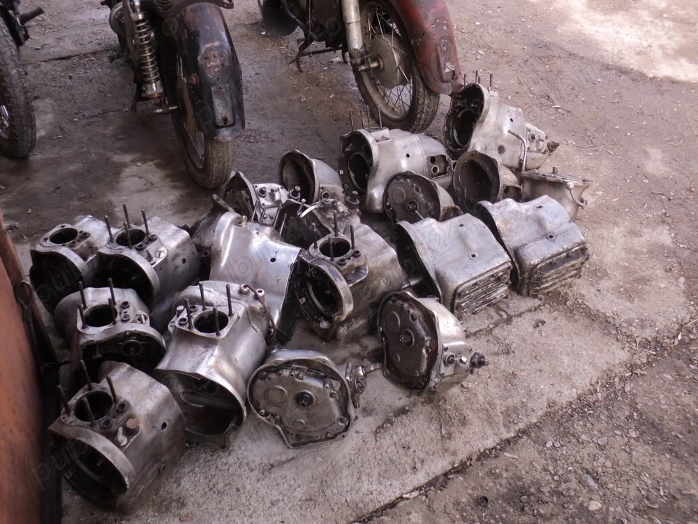   Simson AWO 425 Sport- cartere de motor.