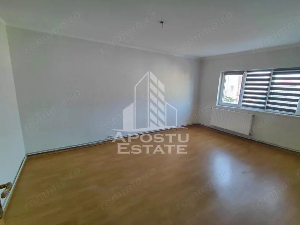 Apartament cu 2 camere, decomandat, centrala proprie,zona Soarelui