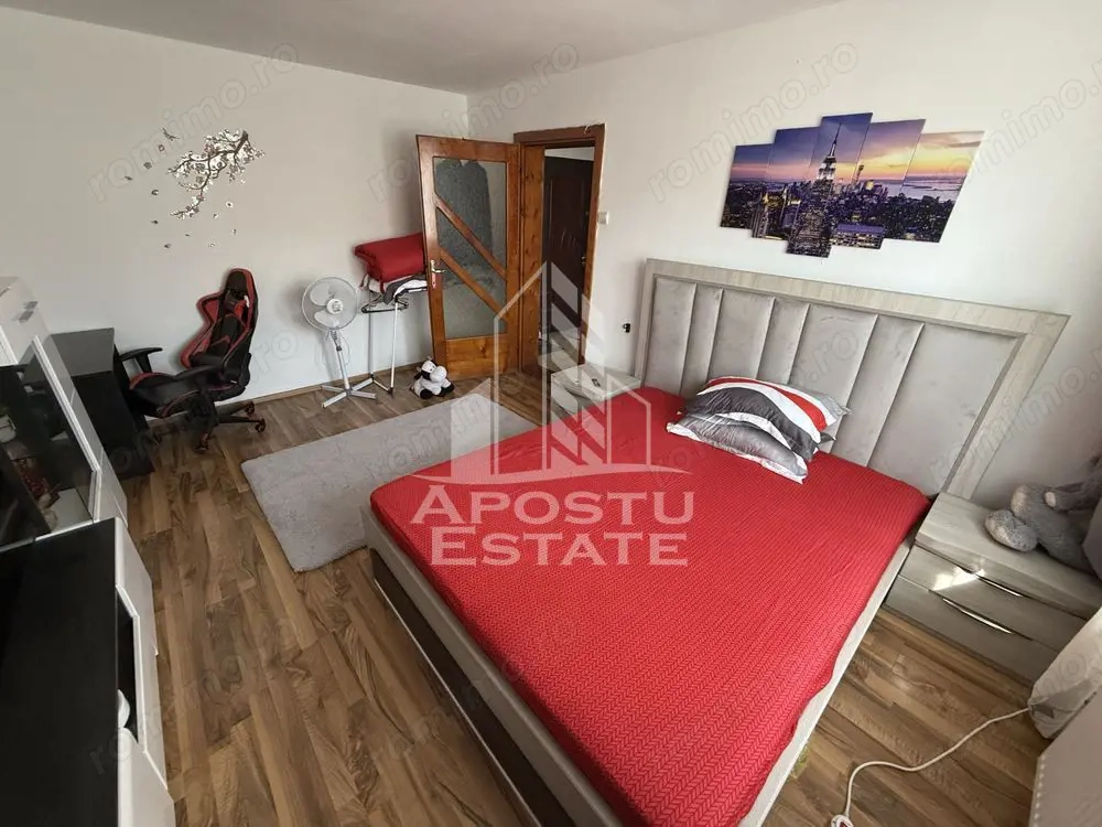 Apartament cu o camera, decomandat,mobilat si utilat,zona Buziasului