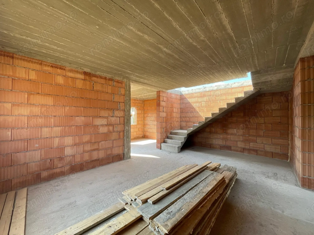 Duplex cu 4 camere-97mp |Moșnița Veche|
