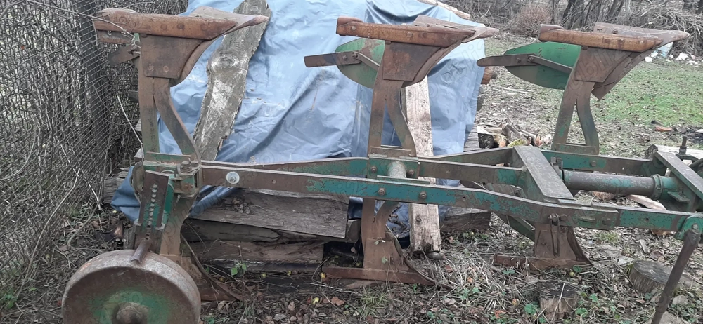 Plug reversibil de vanzare 