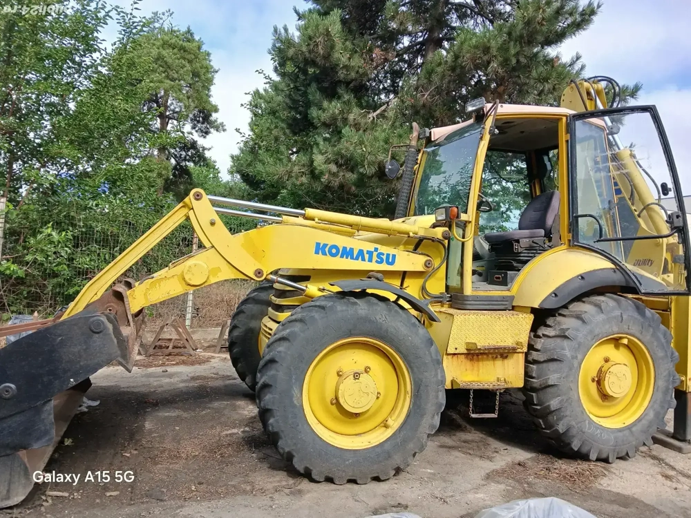 Buldoexcavator KOMATSU WB97S2