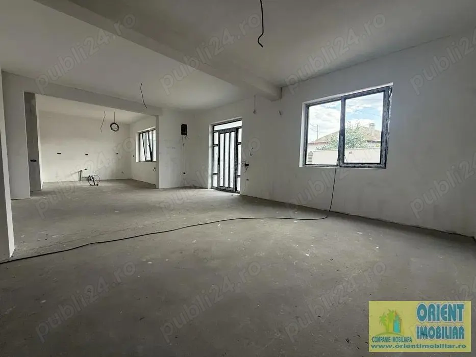 Vila de vanzare in Navodari, vila noua P+1, 