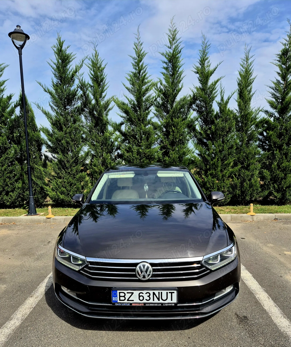 Volkswagen Passat B8 Highline , full led , piele crem , km reali