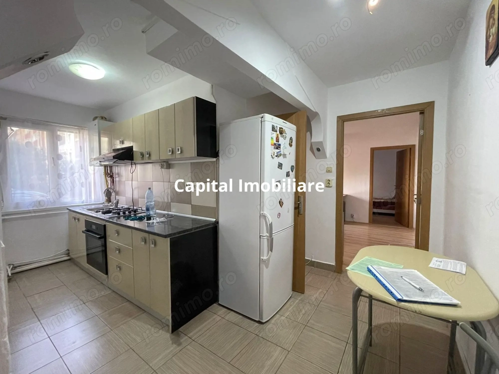 Apartament 3 camere zona Piata Nord