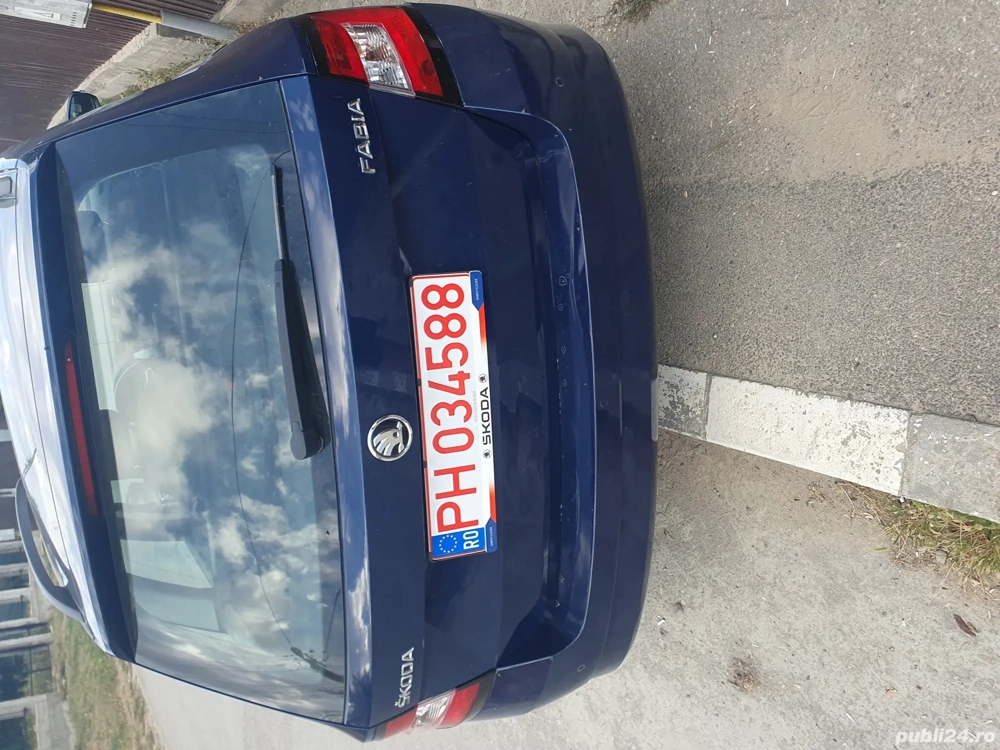 Scoda Fabia din 2016 a 10