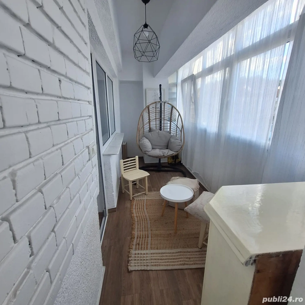 Apartament Ultracentral cu vedere la terasa in Ramnicu Valcea